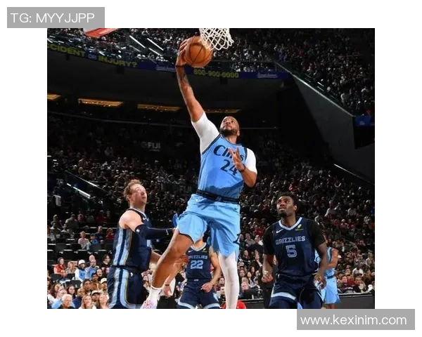 快船队绝杀灰熊队，强势晋级半决赛，震撼全场！