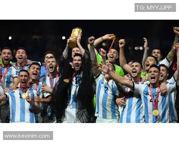 梅西领衔阿根廷队夺得美洲杯冠军,巴西世界杯再添夺冠热门! 梅西领衔阿根廷队夺得美洲杯冠军,巴西世界杯再添夺冠热门!