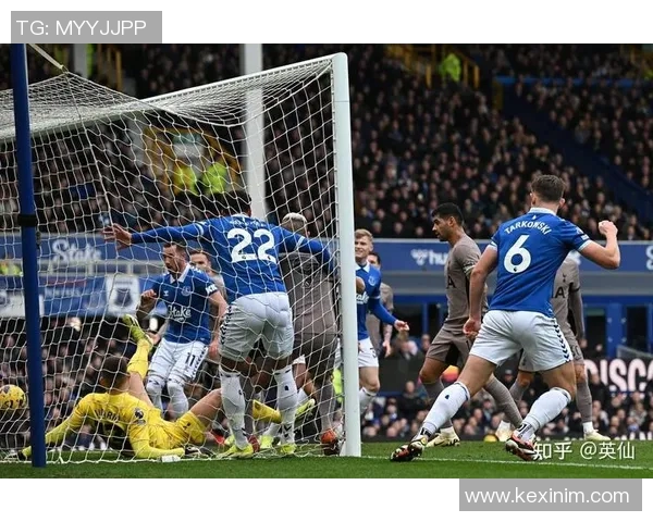 热刺客场击败埃弗顿，英超前四积分差距幅度激增